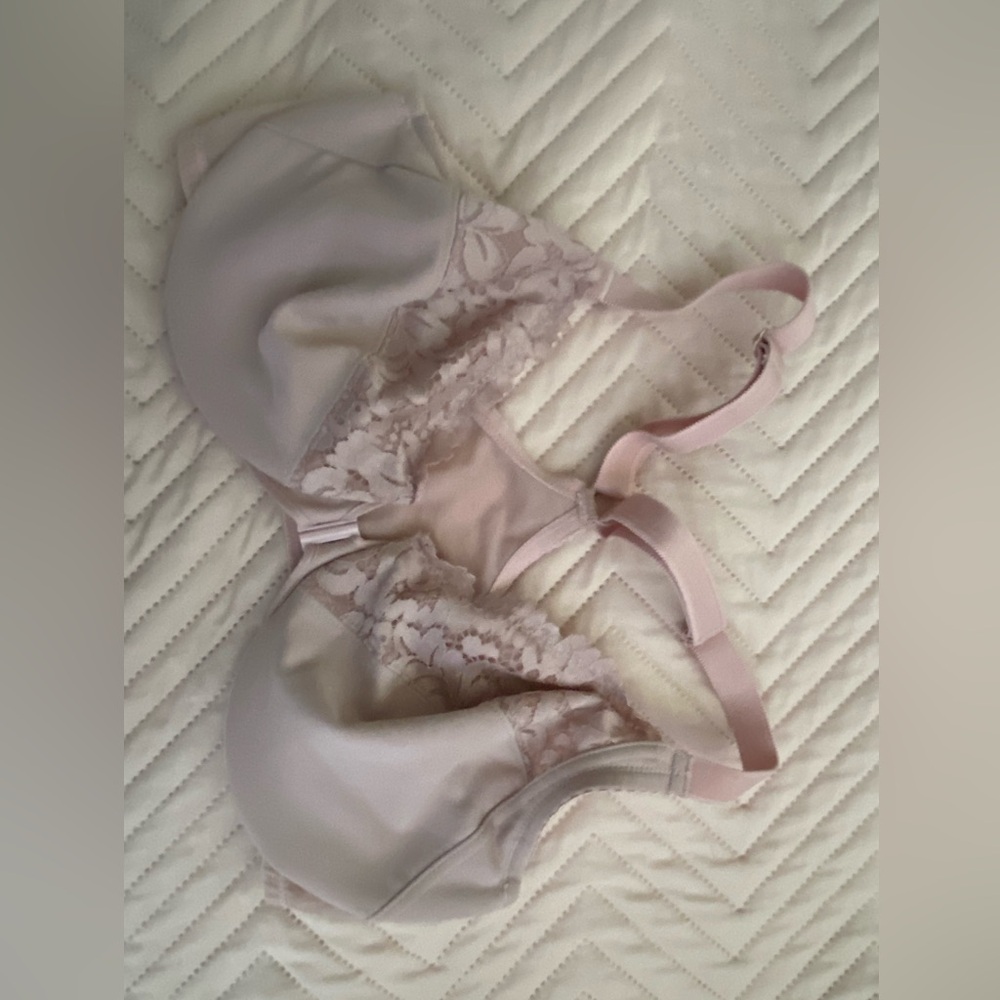 34 DD Nude Frontclosure NWOT